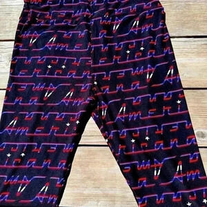 Lularoe TC2 plus size black American leggings from the Americana collection.NWOT